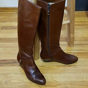 Salvatore Ferragamo Brown Heeled Boots